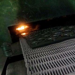 粉末冶金零件燒結進料 粉末冶金零件燒結進料